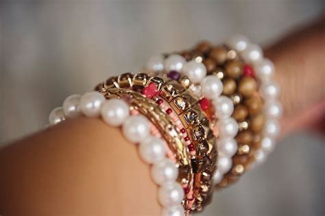 Bracciali da donna: 5 modelli adatti a ogni occasione